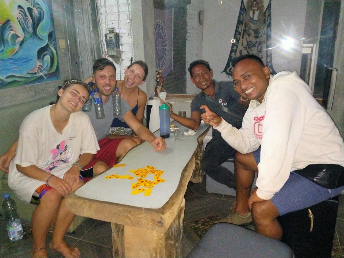Lovina Apollo Hostel מראה חיצוני תמונה