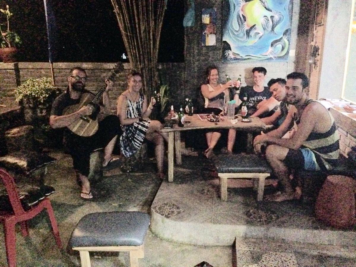 Lovina Apollo Hostel מראה חיצוני תמונה