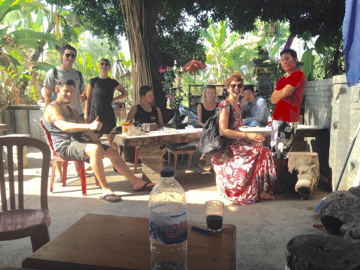 Lovina Apollo Hostel מראה חיצוני תמונה
