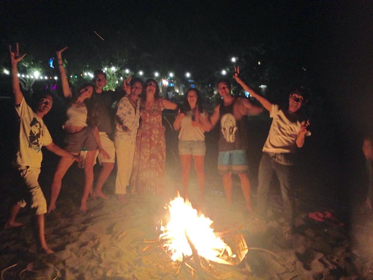 Lovina Apollo Hostel מראה חיצוני תמונה