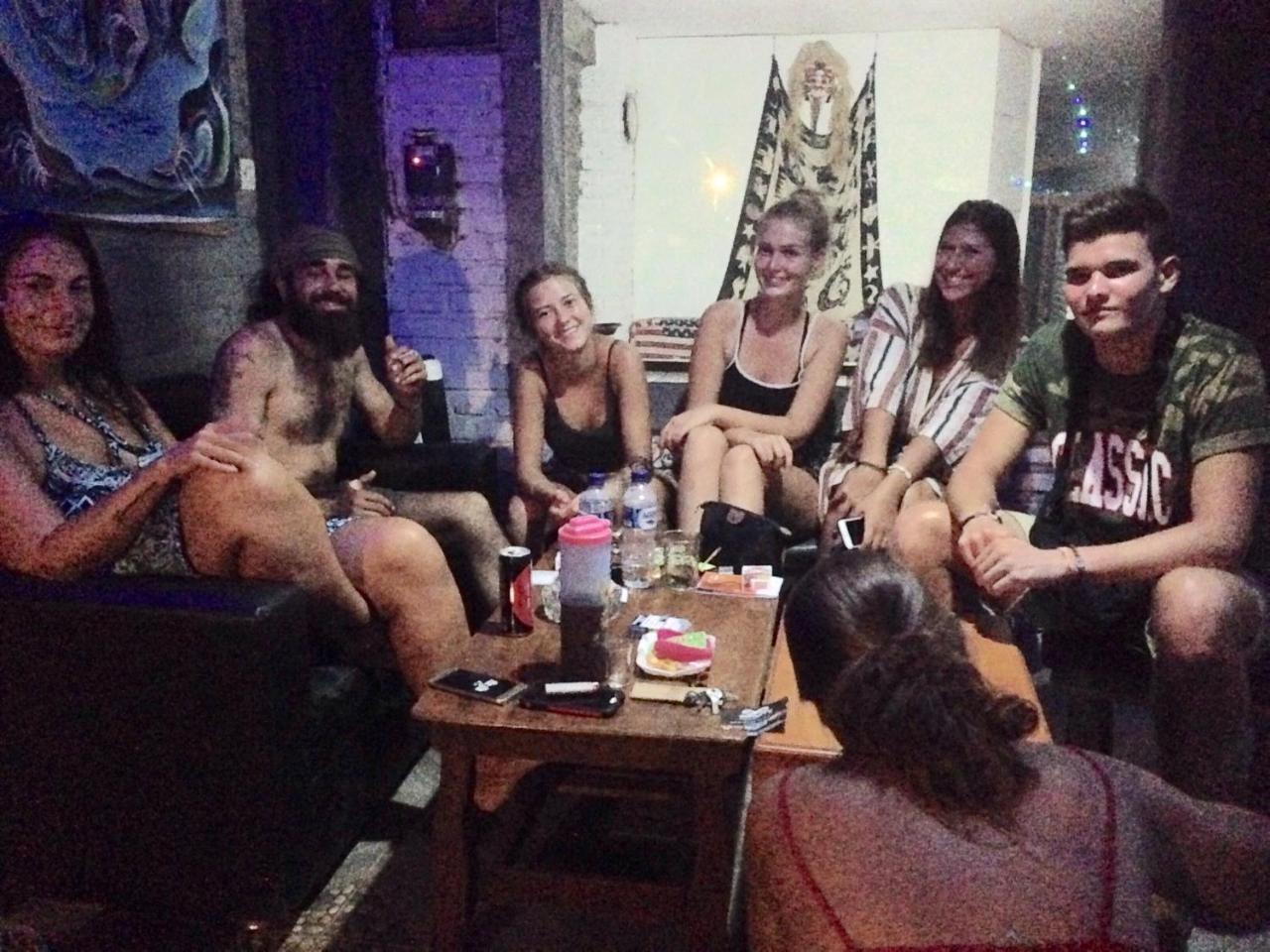 Lovina Apollo Hostel מראה חיצוני תמונה