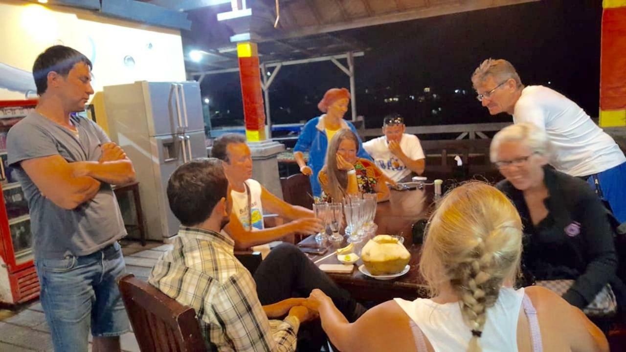 Lovina Apollo Hostel מראה חיצוני תמונה