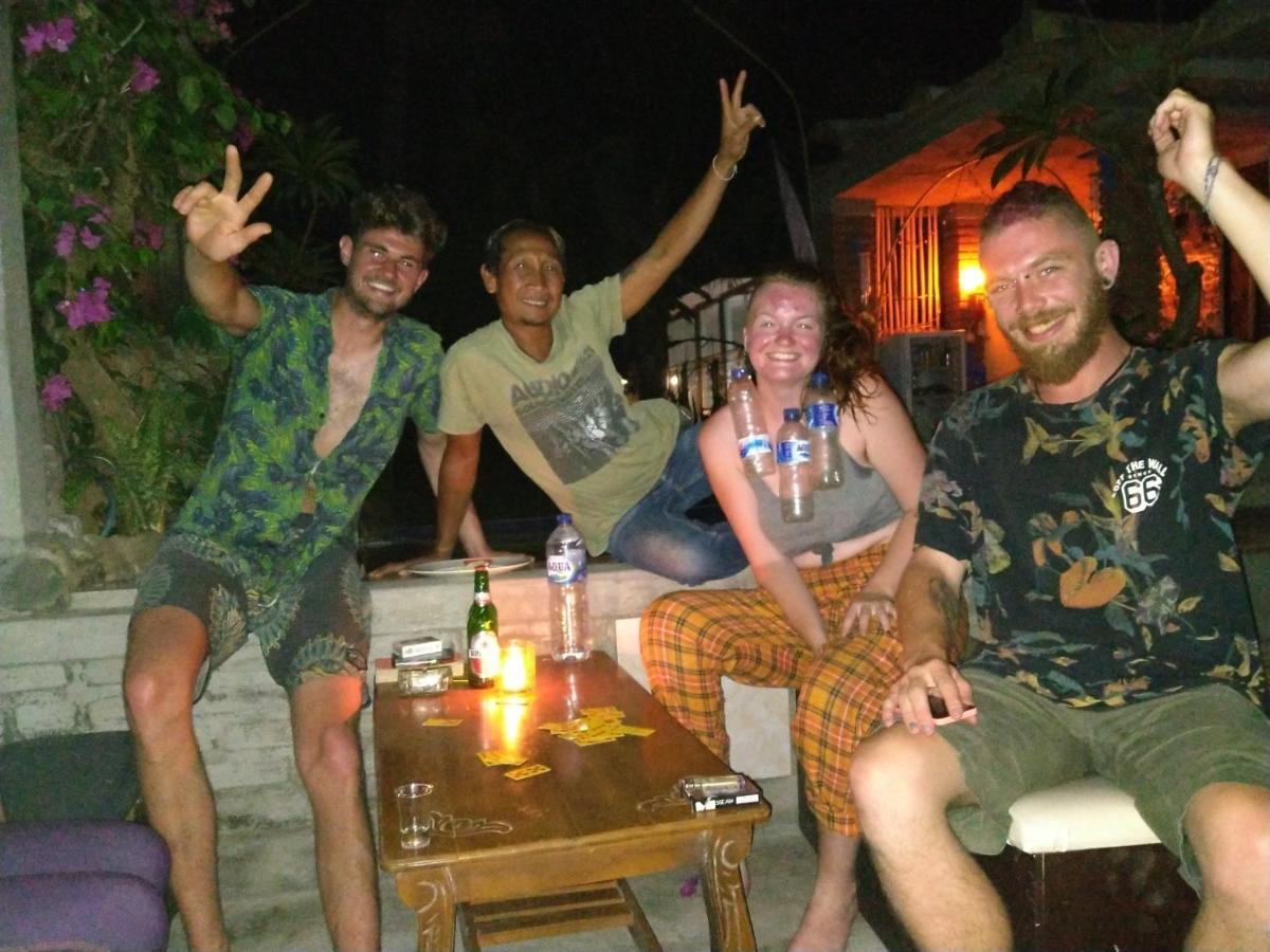 Lovina Apollo Hostel מראה חיצוני תמונה